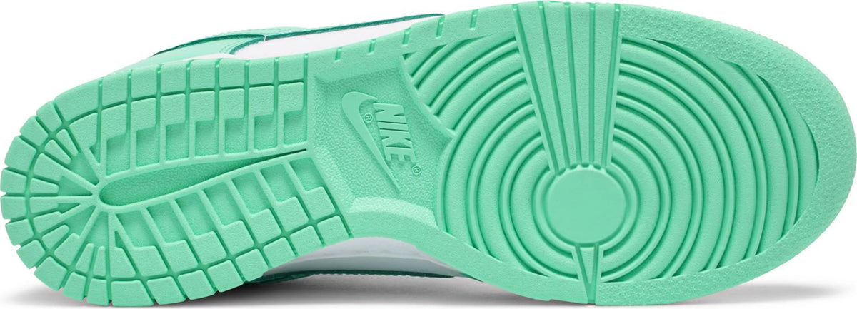 Nike store green sole