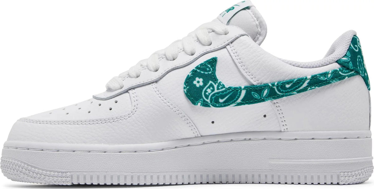 Nike air force 1 sage 2024 low green