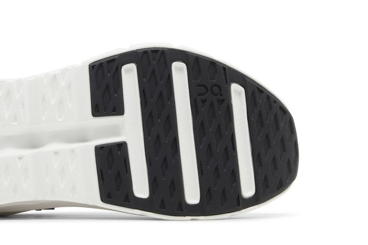 Cloudtilt 'Black Ivory' View 5