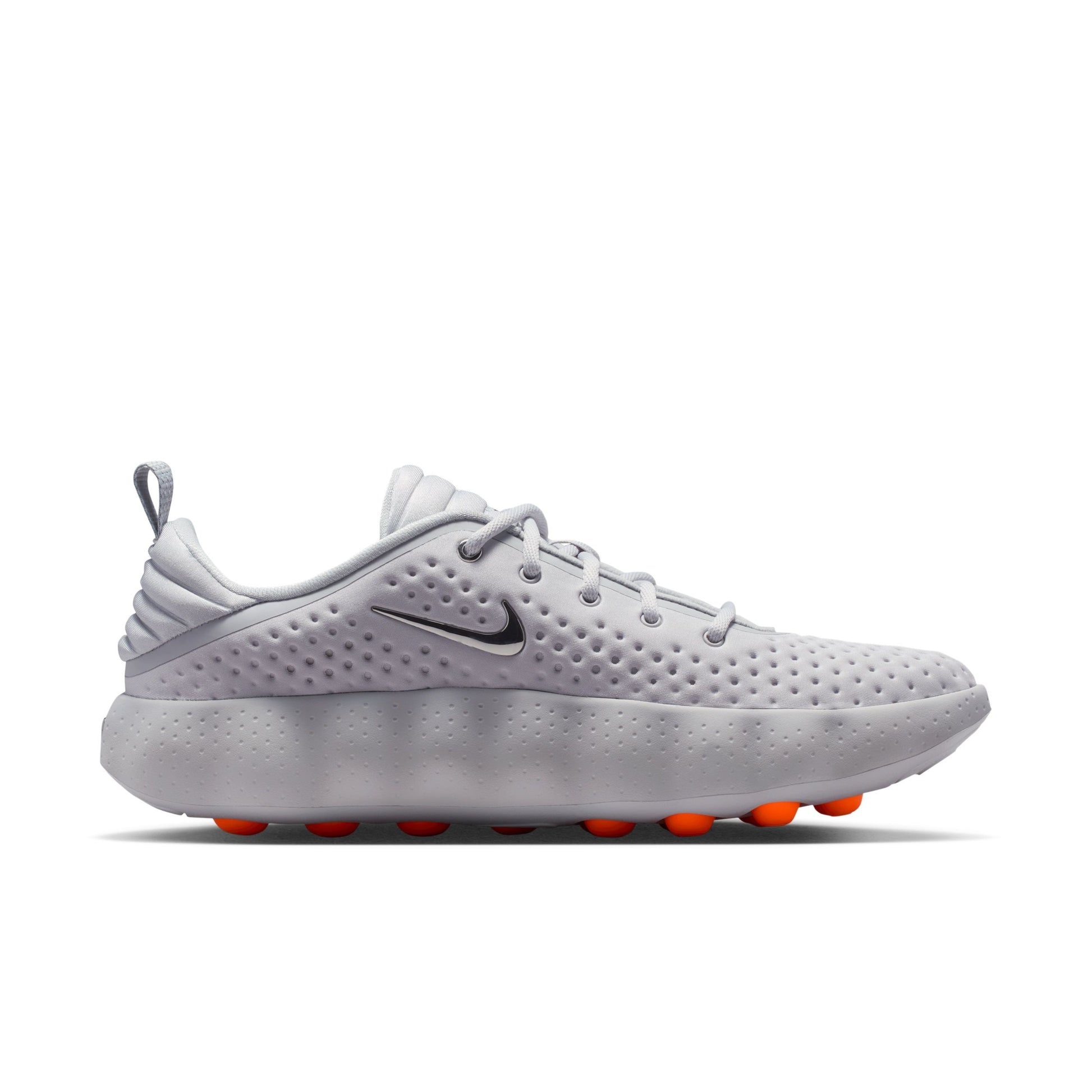 Nike Mind 002 Sneakers – Front / Toe View