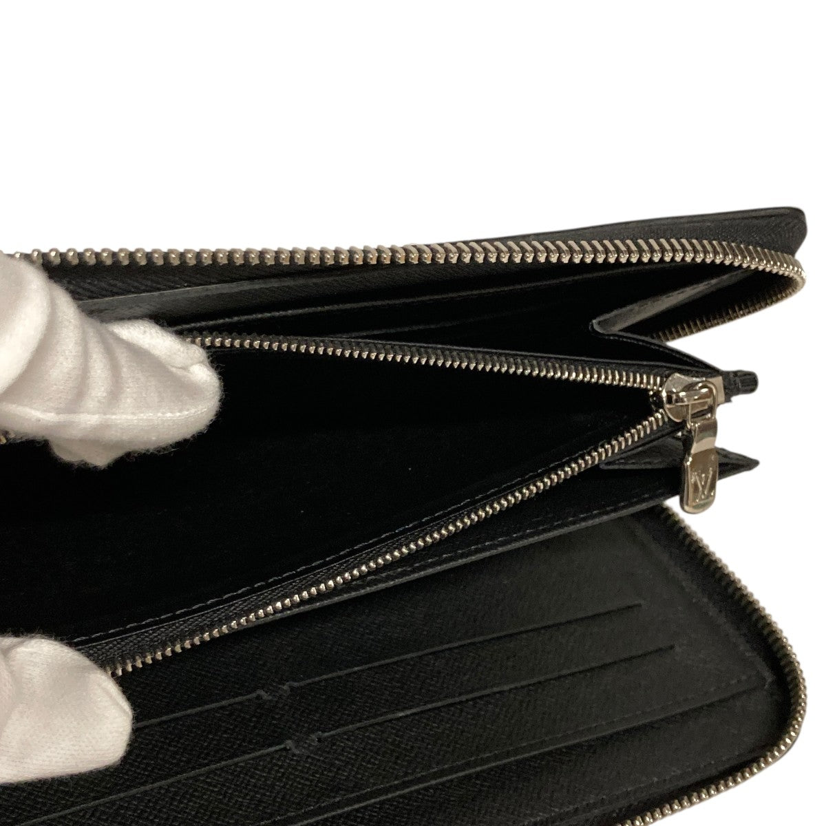 Louis Vuitton Zippy Organizer Long Wallet Black - Pre-owned
