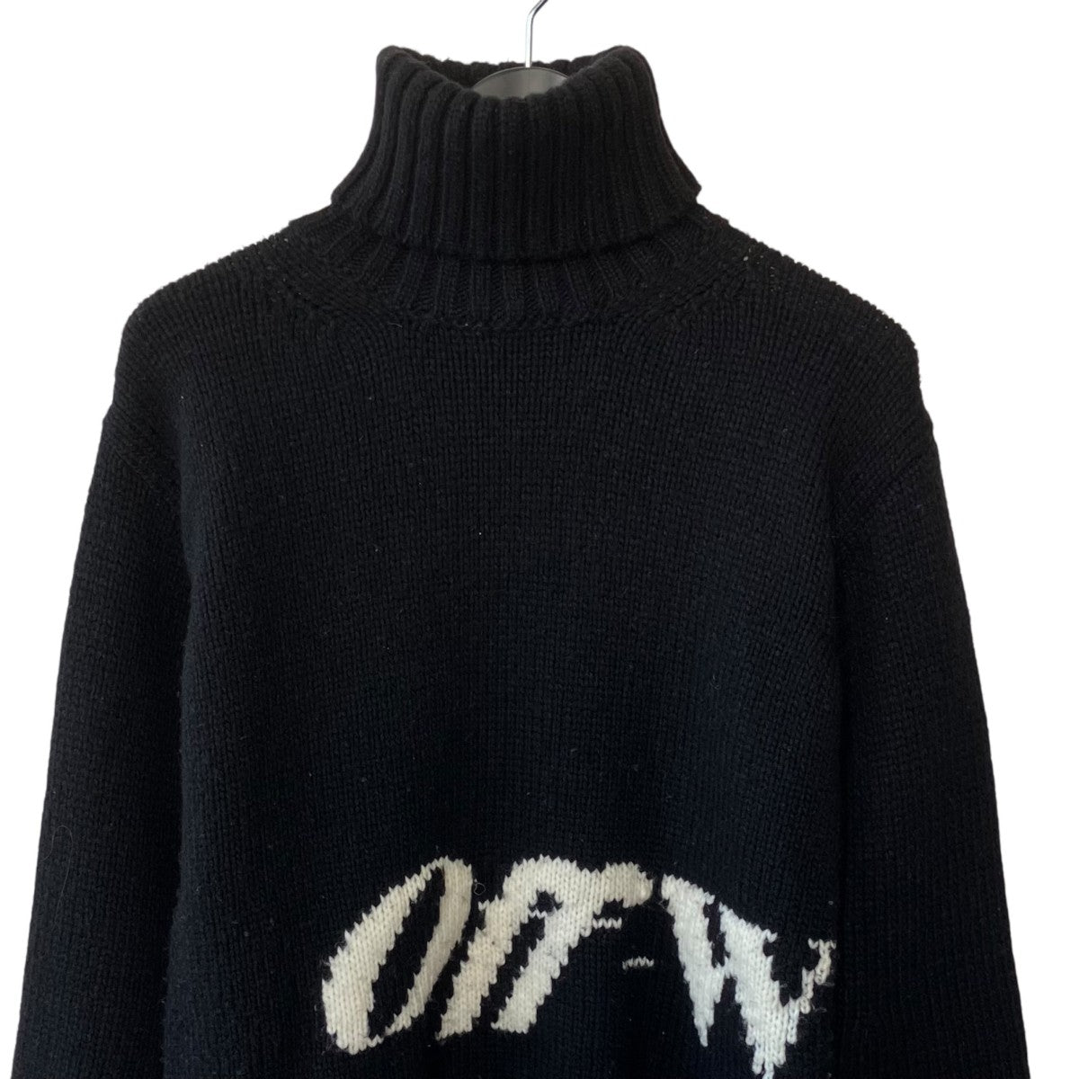 Off-White Turtleneck Knit White/Black - Pre-owned