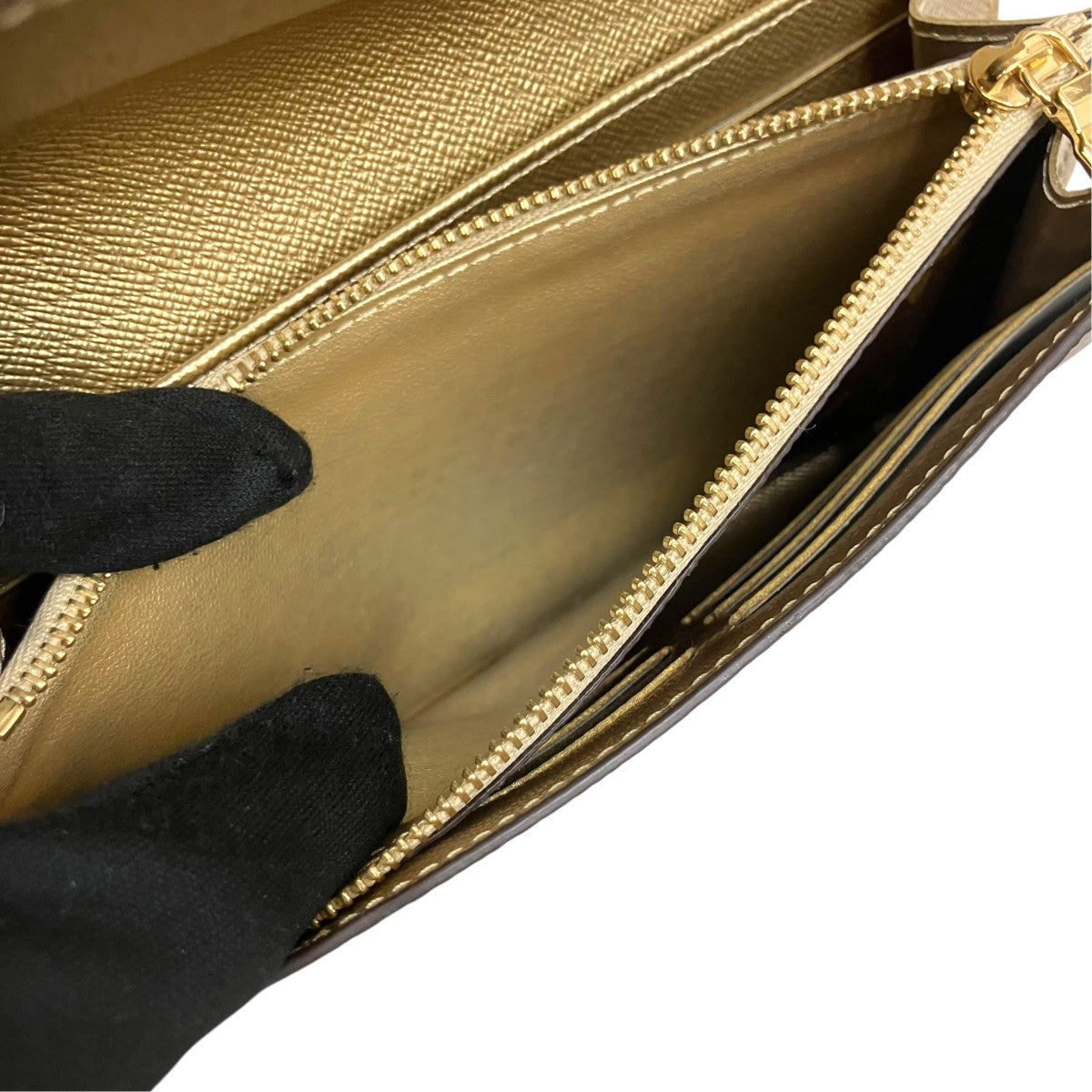 Louis Vuitton Vivienne Portefeuil Sarah Long Wallet Brown - Pre-owned
