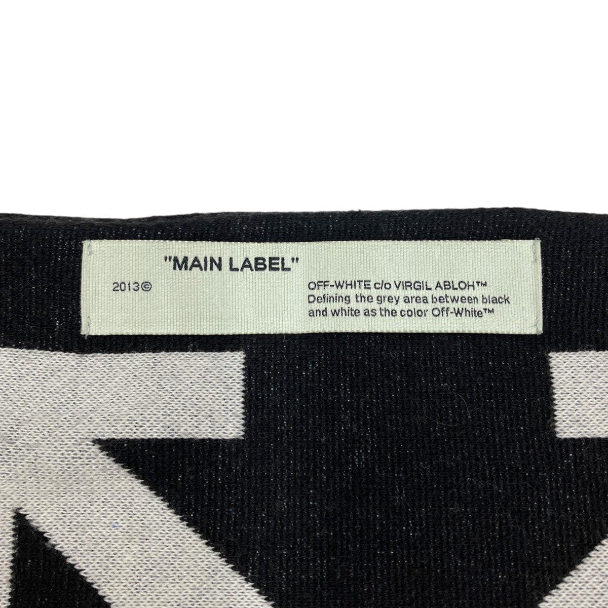 Off-White Thermo MAN Scarf Muffler Black - Pre-owned