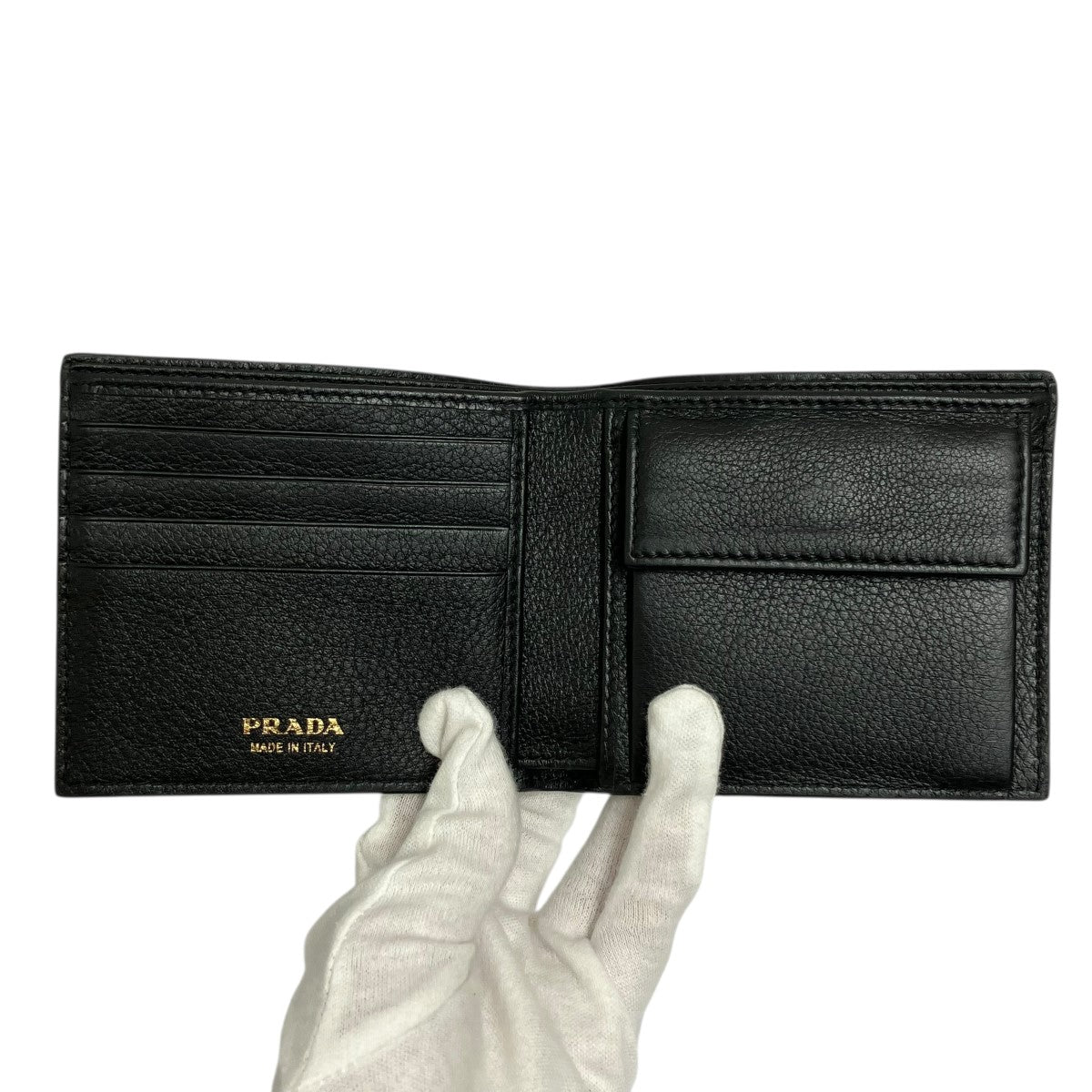 Prada Soft Calf Compact Wallet Bifold Wallet Black - Pre-owned