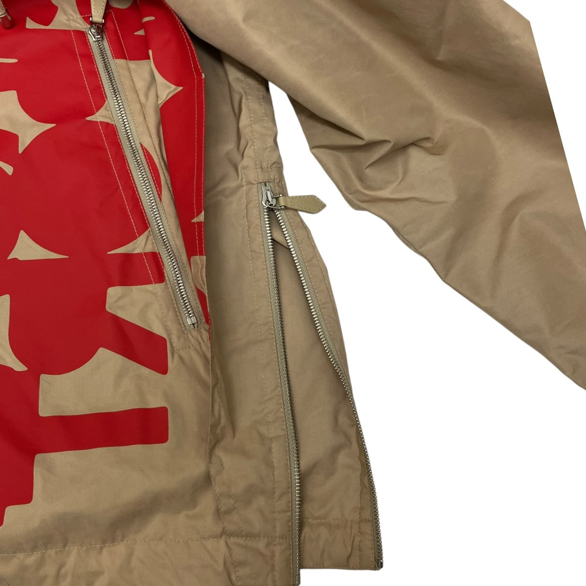 Burberry Mountain Parka Beige - Pre-owned