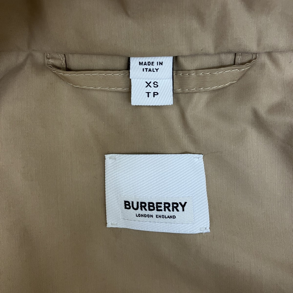Burberry Mountain Parka Beige - Pre-owned