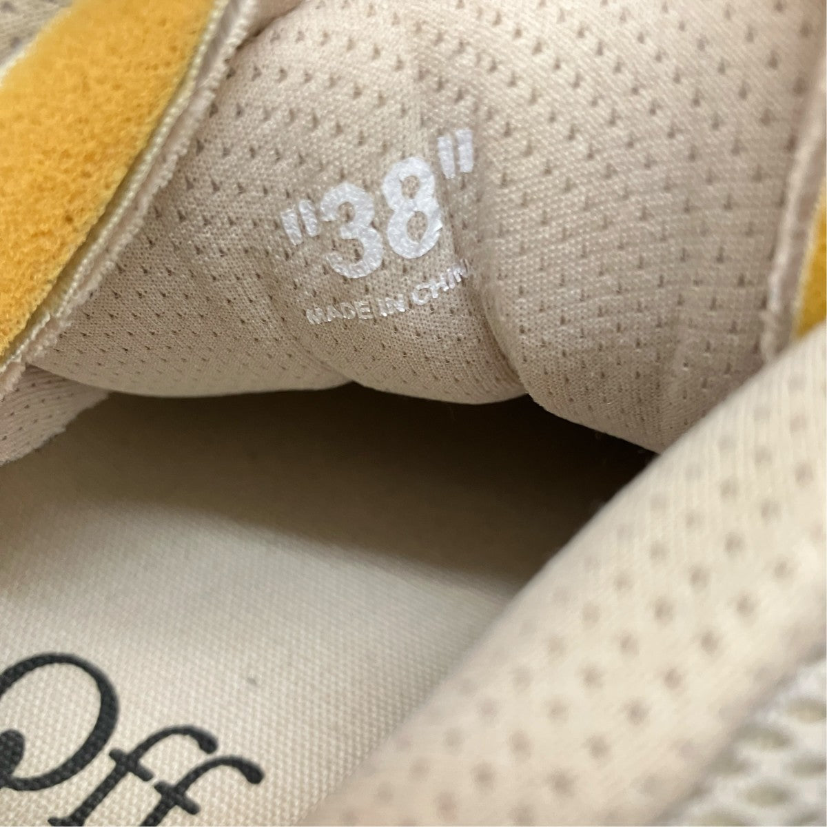 Off-White Low Cut Sneakers Ivory - Pre-owned