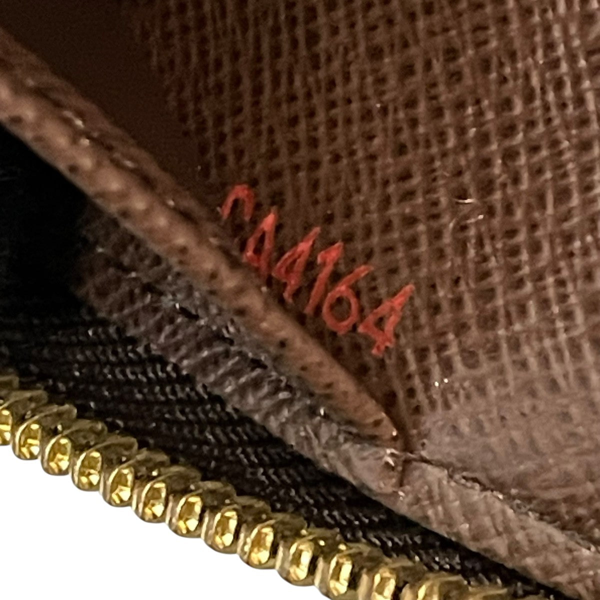 Louis Vuitton Damier Zippy Organizer Round Zipper Wallet Brown - Pre-owned