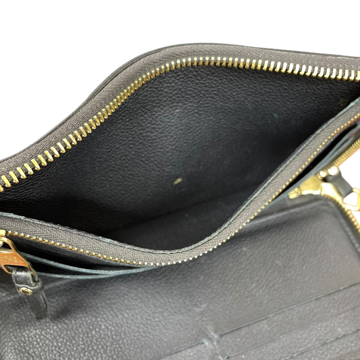 Louis Vuitton Wallet Black - Pre-owned