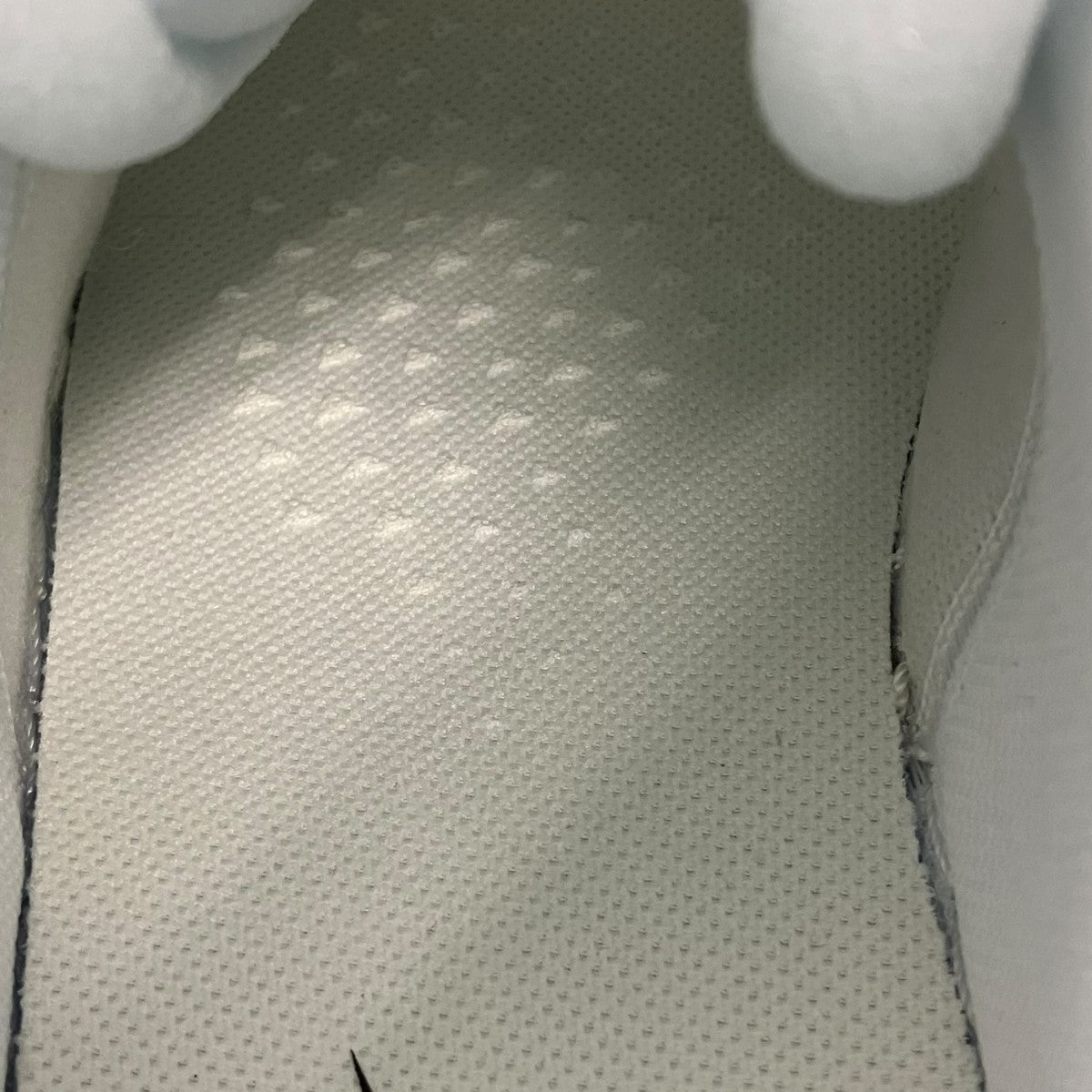 Off-White x Air Jordan 1 Retro High OG White - Pre-owned