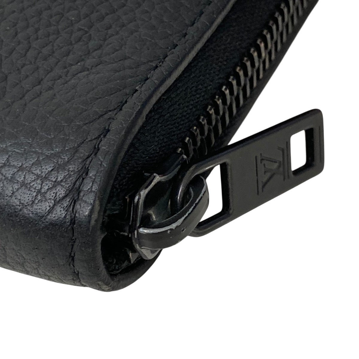 Louis Vuitton Zippy Wallet Vertical Long Wallet Black - Pre-owned