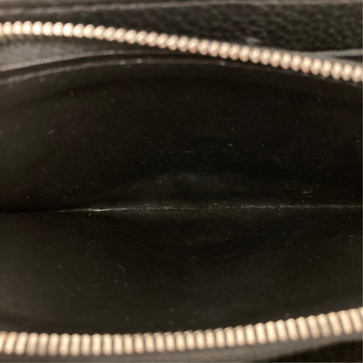 Louis Vuitton Portefeuille Iris Long Wallet Black - Pre-owned
