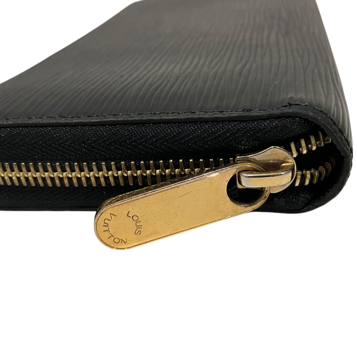 Louis Vuitton [zippy Wallet Epi] Round Zip Wallet Black - Pre-owned