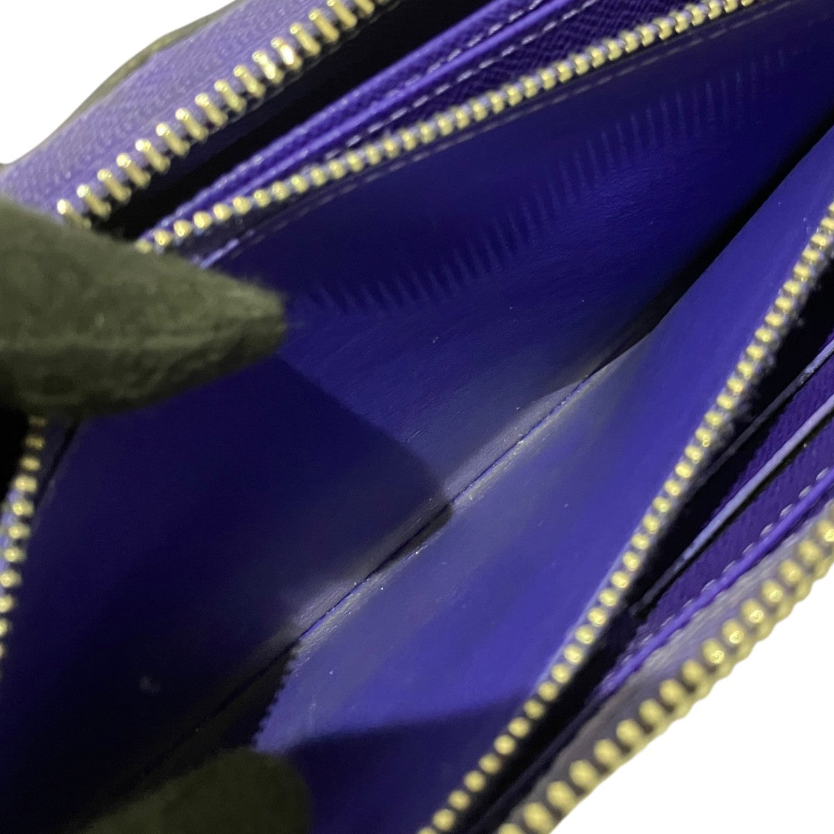 Louis Vuitton [zippy Wallet] Epi Leather Wallet Purple - Pre-owned