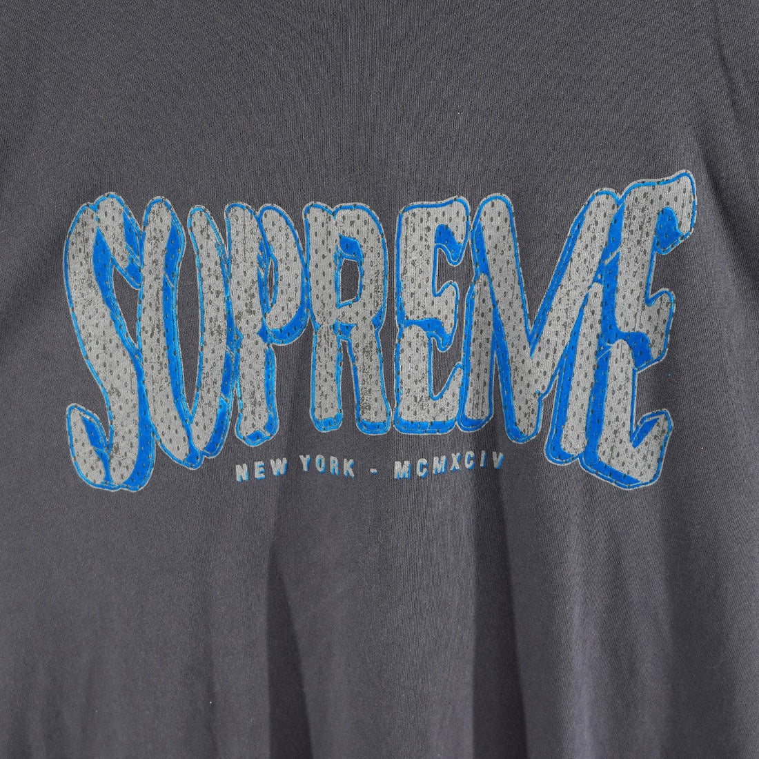 Supreme Flocked Washed S/S Top Navy (SS25) - Pre-owned