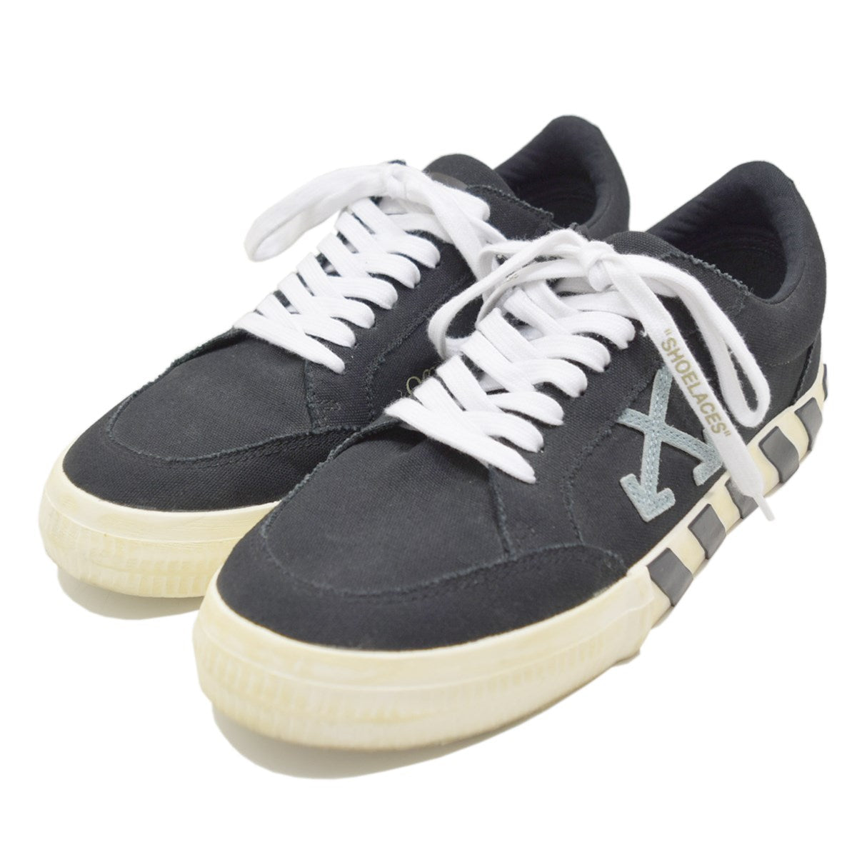 Off-White LOW Vulcanized ECO Canvas Sneakers Black - Pre-owned