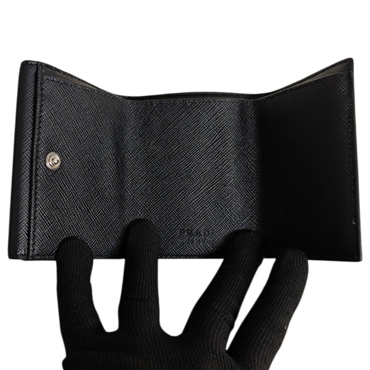 Prada Trifold Wallet Black - Pre-owned