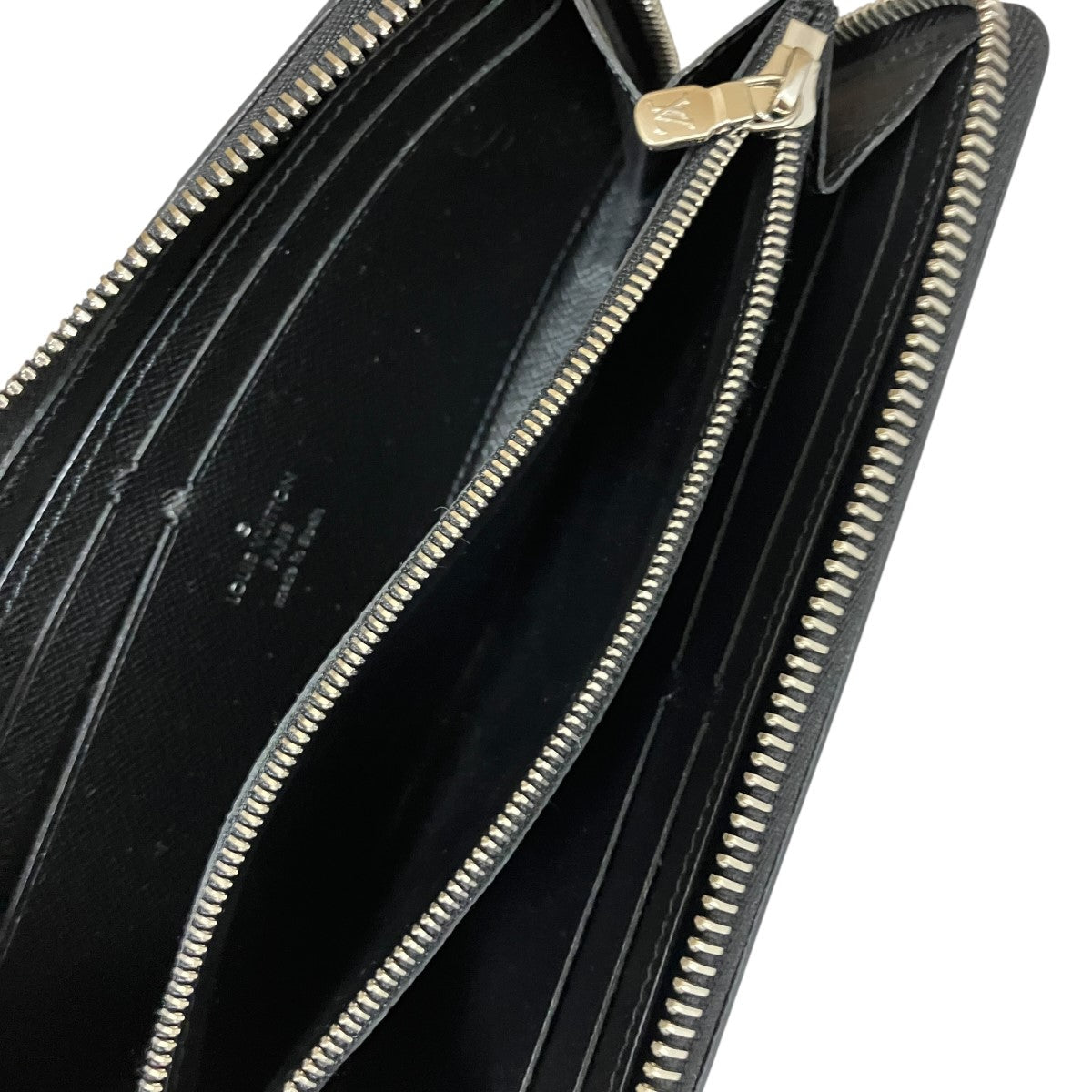 Louis Vuitton Portefeuil Clemence Long Wallet Black - Pre-owned