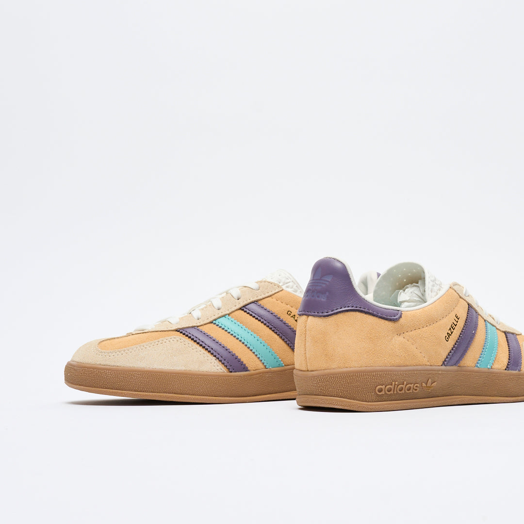 Gazelle Indoor Glow Orange Shadow Violet