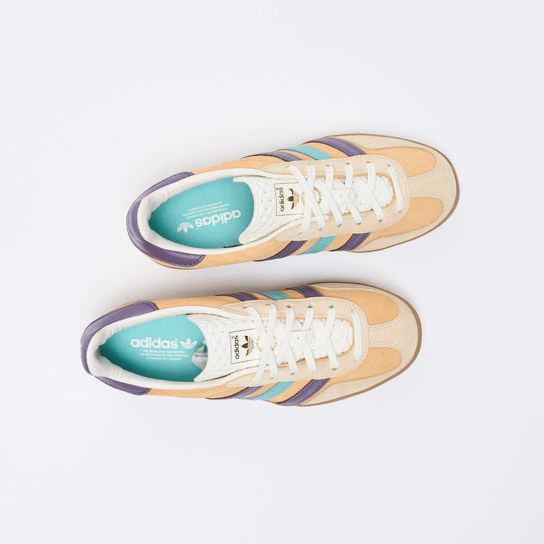 Gazelle Indoor Glow Orange Shadow Violet