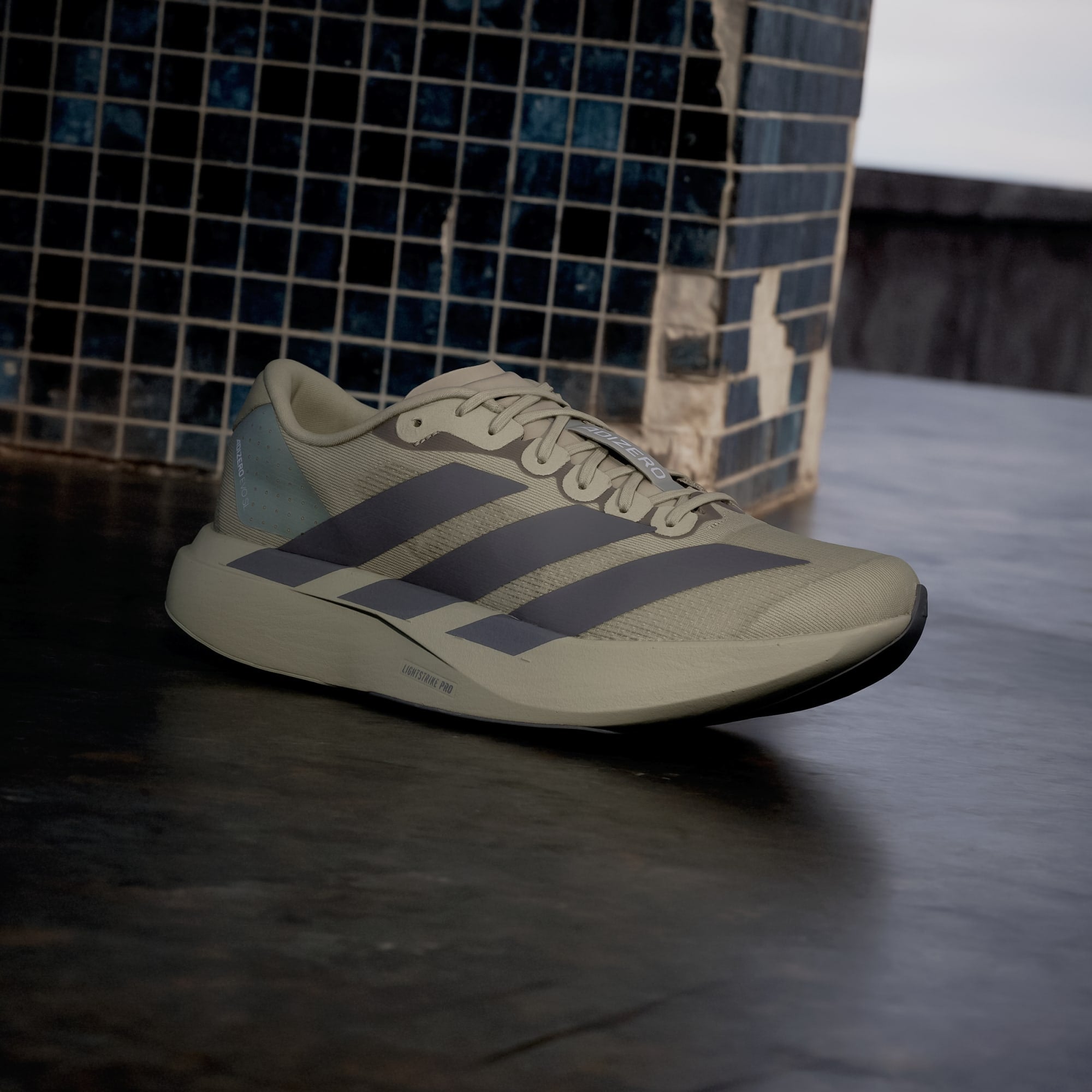 Adidas Adizero Evo SL running shoes in Silver Pebble Iron Metallic