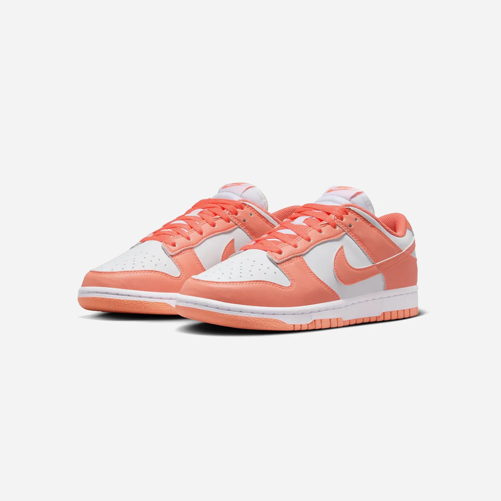 Wmns Dunk Low Light Wild Mango