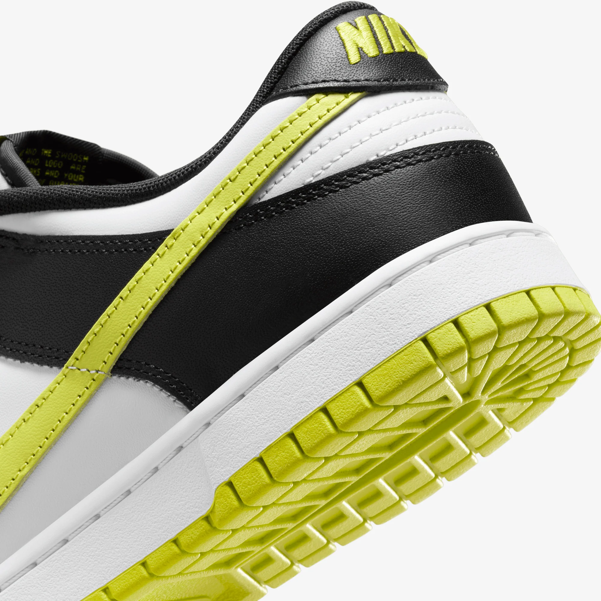 Nike Dunk Low Rare “Bright Cactus”