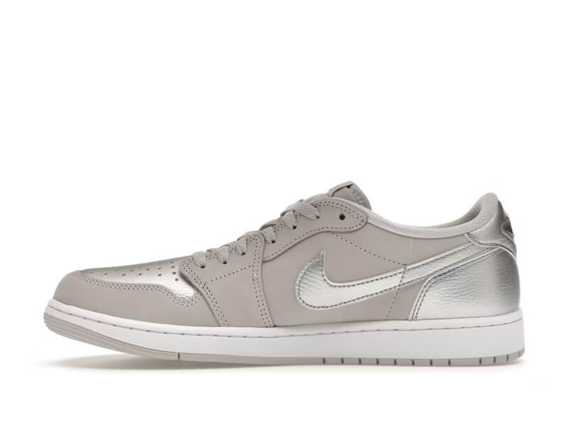 Jordan 1 Low OG Metallic Silver