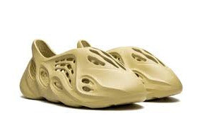 Yeezy Foam Runner Sulphur