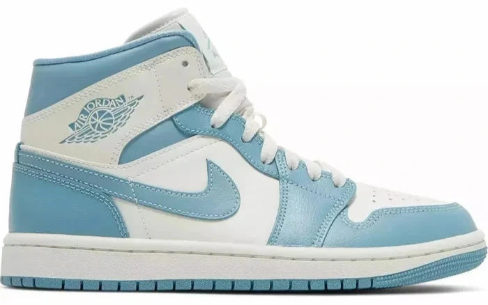 Air Jordan 1 Mid UNC