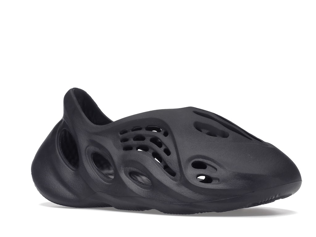 Yezzy Foam Runner 'Onyx'