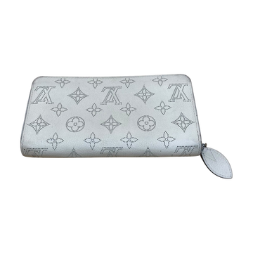 Louis Vuitton Zippy Wallet Mahina Monogram Ivory