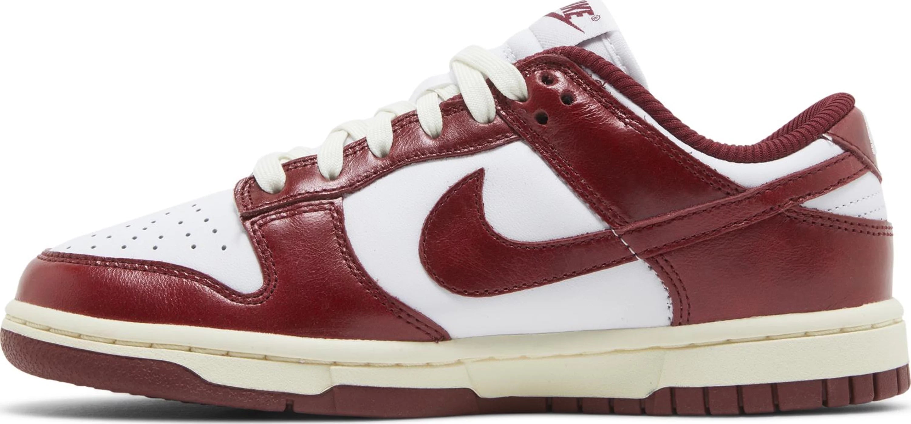 Dunk Low Premium 'Vintage Red'