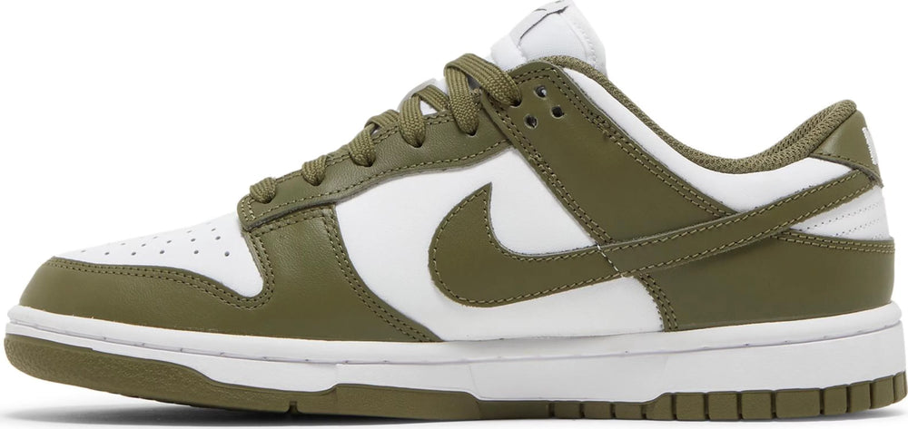 Wmns Dunk Low Olive